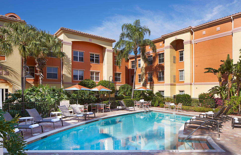 Residence-Inn-Naples-2.jpg