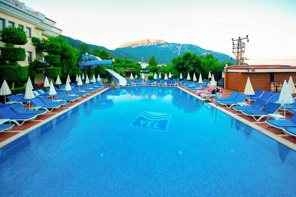 DLM_70842_Yel_Holiday_Resort_1219_06.jpg