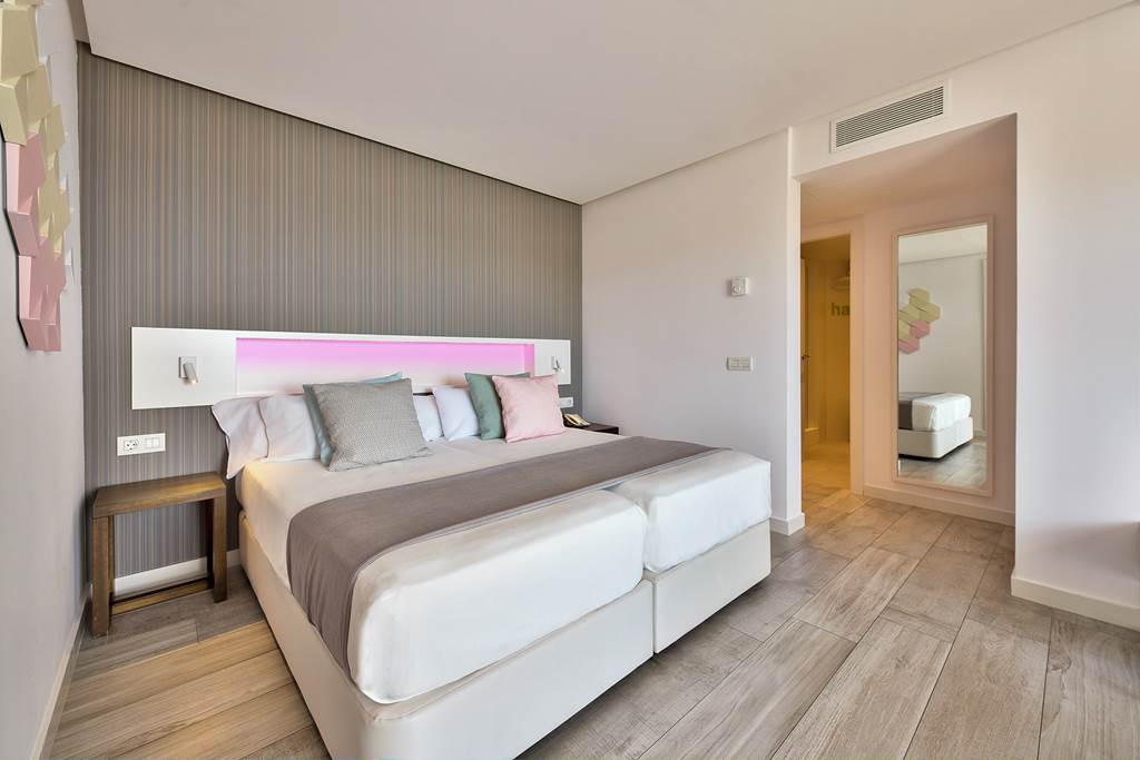 IBZ_1115_Hotel_Garbi_Ibiza_&_Spa_0824_06.jpg