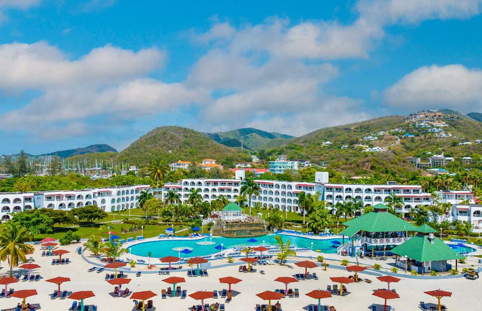 Jolly-Beach-Antigua-13.jpg
