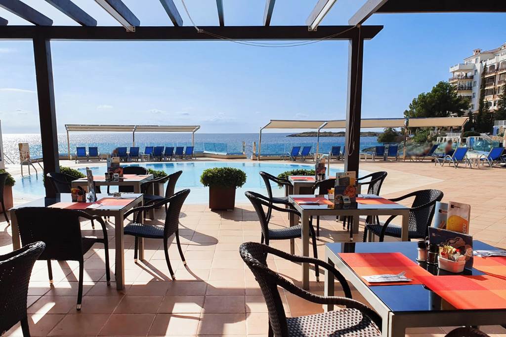 PMI_73855_Europe_Playa_Marina_0324_13.jpg
