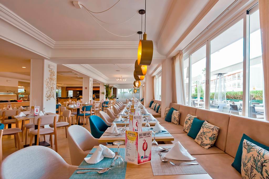 PMI_81216_Hotel_Bahia_de_Alcudia_1019_23.jpg