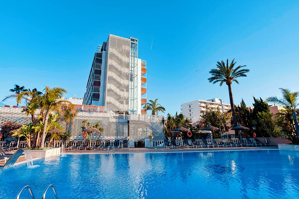 PMI_81216_Hotel_Bahia_de_Alcudia_1019_20.jpg
