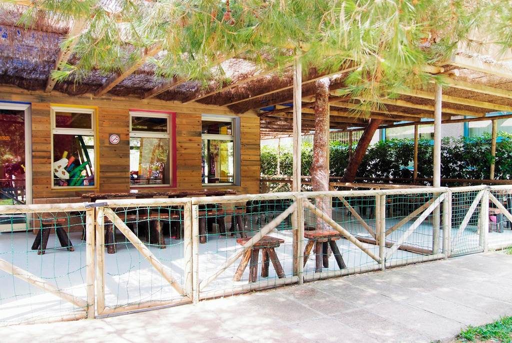 PMI_70687_Zafiro_Tropic_0623_16.jpg