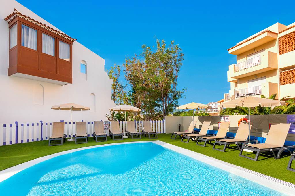 TFS_88974_Playaolid_Suites_&_Apartments_0824_02.jpg