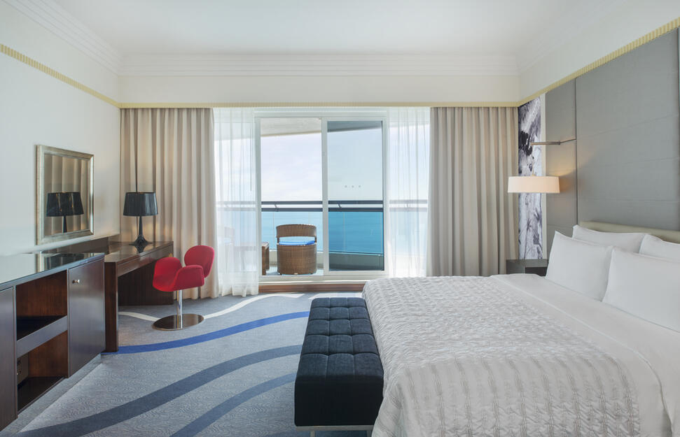 Le-Meridien-Al-Aqah-Beach-Resort-3.jpg