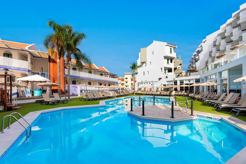 TFS_88974_Playaolid_Suites_&_Apartments_0824_03.jpg