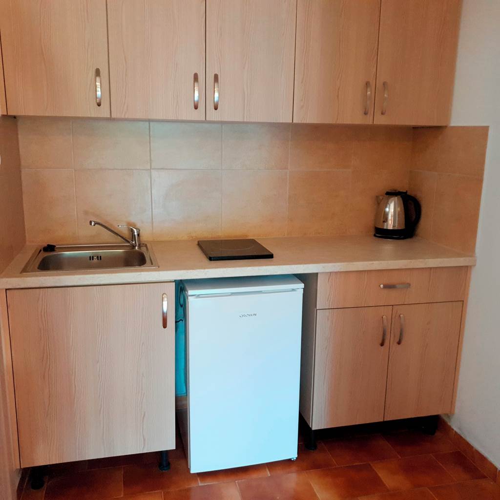 JSI_82492_Villa_Elpniki_0924_08.jpg