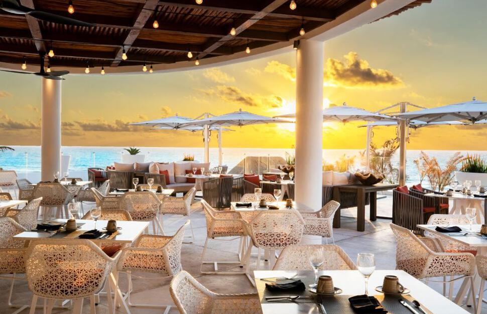 Le-Blanc-Spa-Resort-14.jpg
