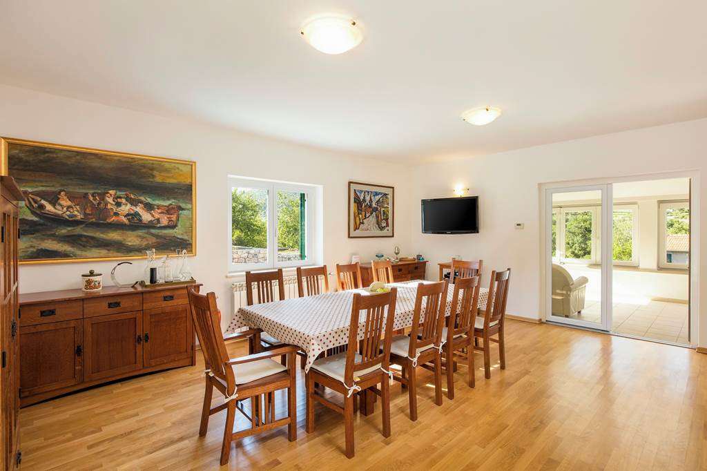 SPU_84773_Villa_Roglic_1222_13.jpg