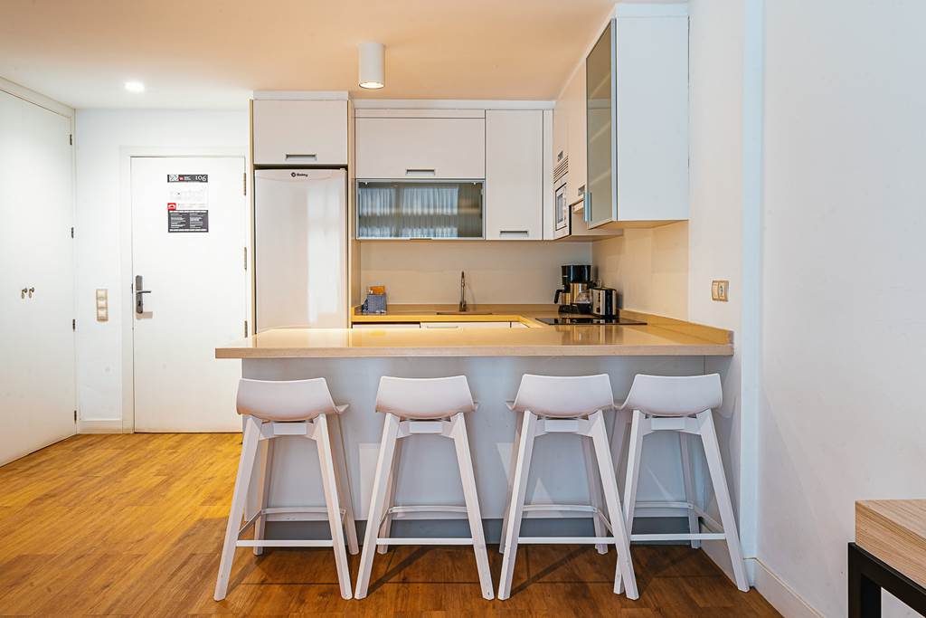 LPA_78515_Apartments_Cordial_Muelle_Viejo_0524_08.jpg