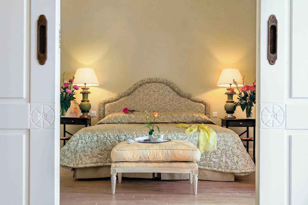KLX_81946_Grecotel_Mandola_Rosa_0923_03.jpg