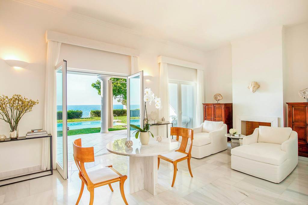 KLX_81946_Grecotel_Mandola_Rosa_1024_01.jpg