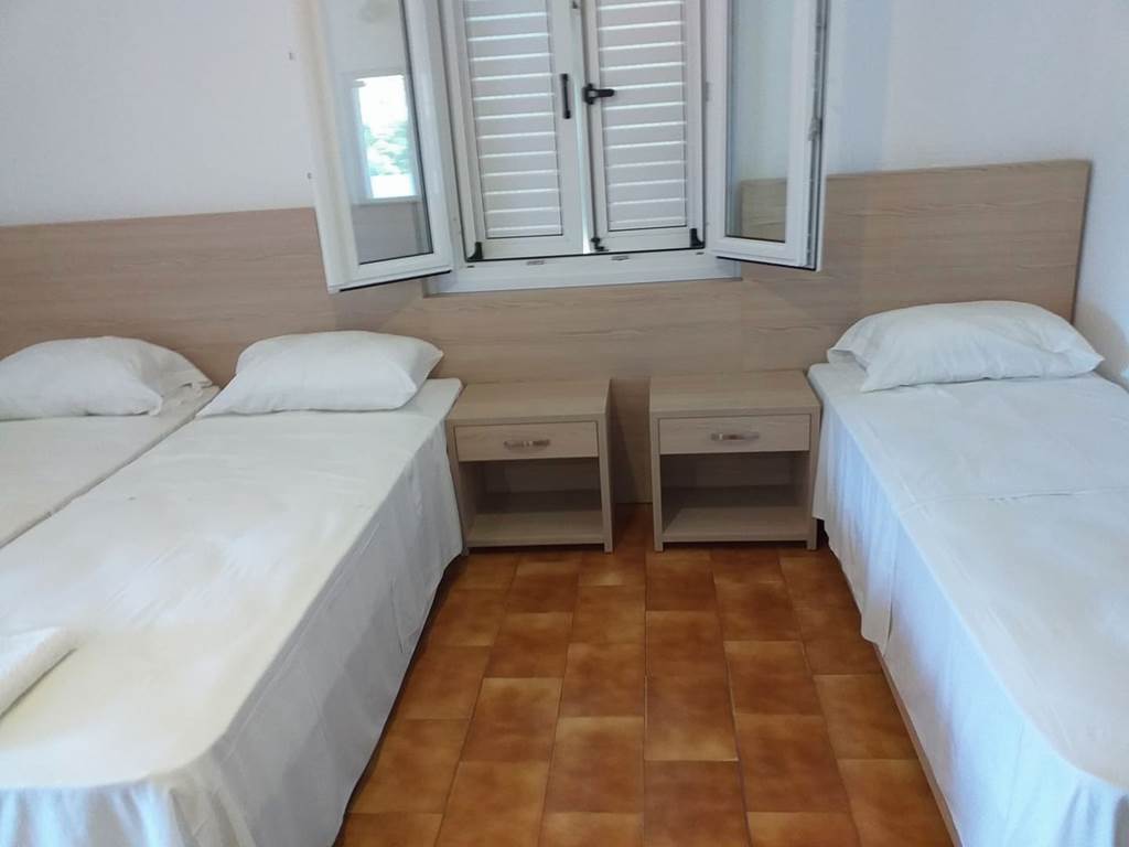 JSI_82492_Villa_Elpniki_0924_10.jpg