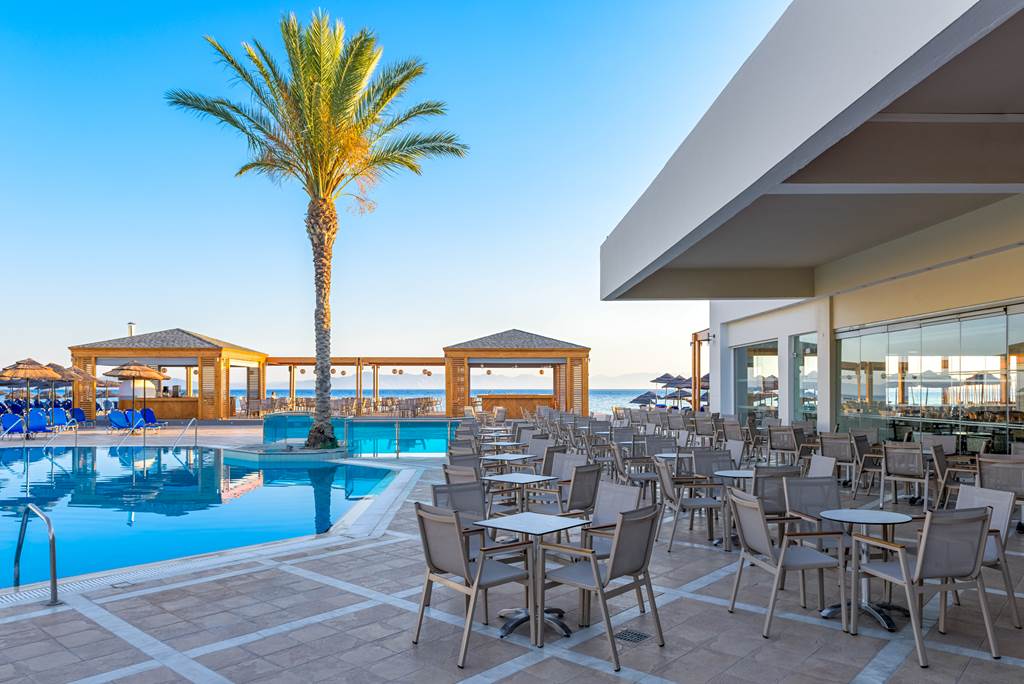 RHO_70128_Avra_Bch_Hotel_0718_14.jpg