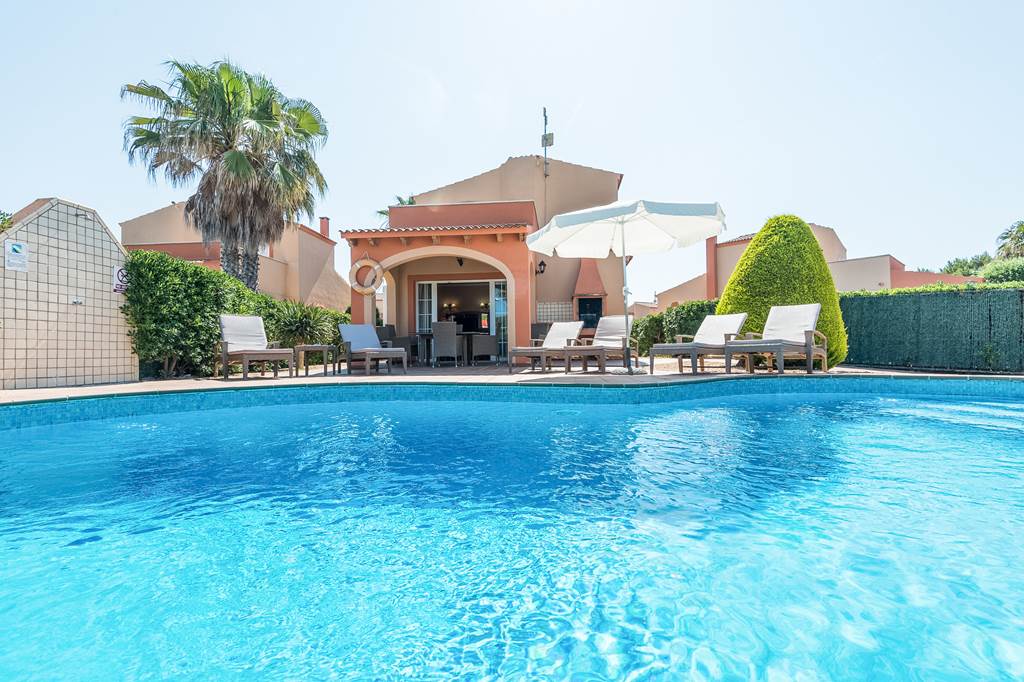 MAH_77314_Villas_Maribel_0718_05.jpg