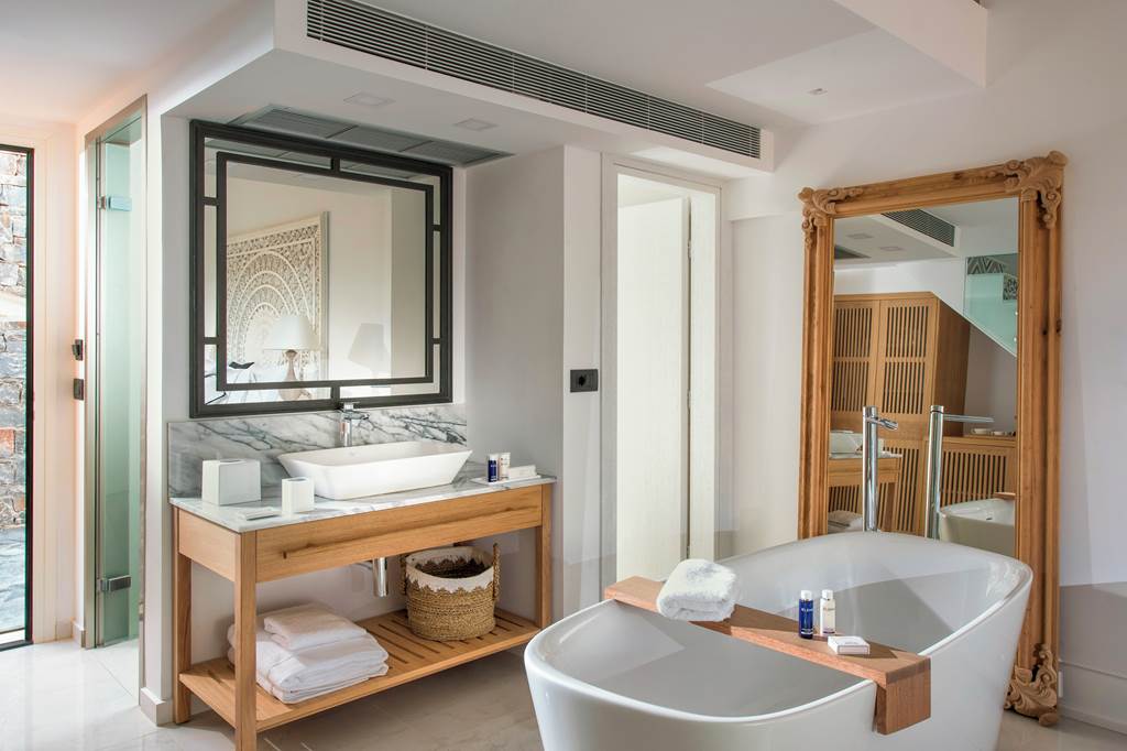 HER_77887_Abaton_Island_Resort_&_Spa_0324_05.jpg