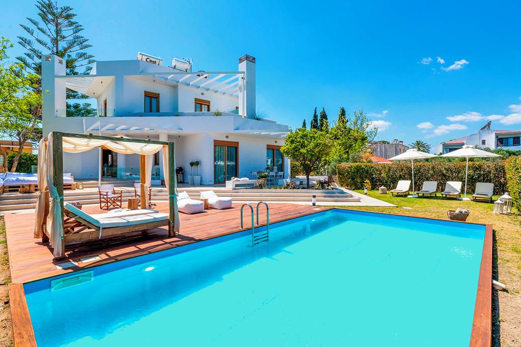 RHO_84209_Love_White_Villa_0922_06.jpg