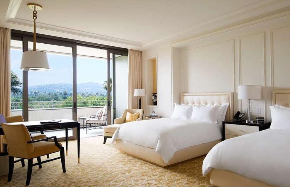 Waldorf-Astoria-Beverly-Hills-7.jpg
