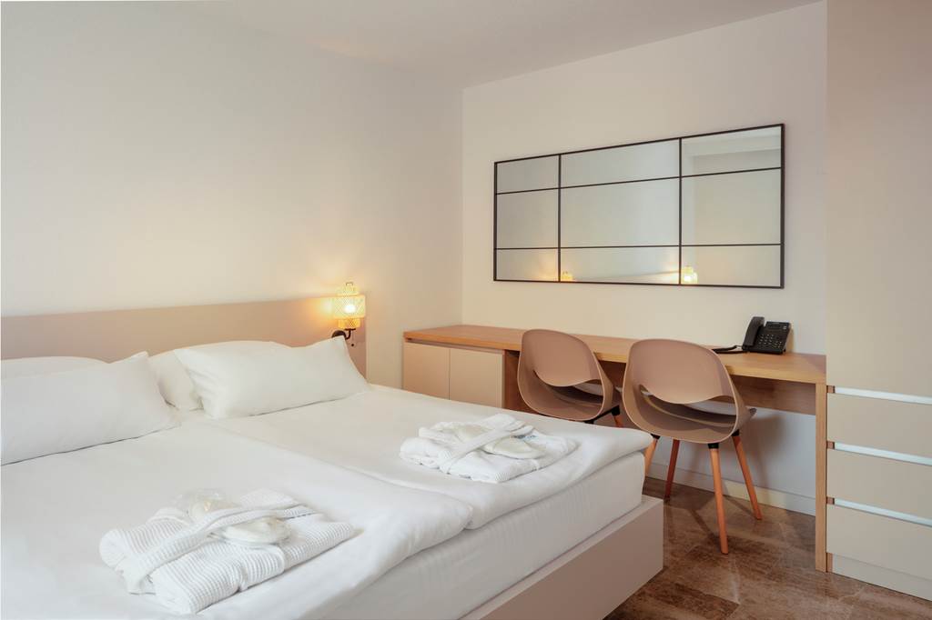 SPU_88835_SeeSea_Hotel_0125_17.jpg
