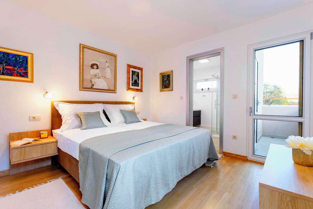 SPU_84772_Villa_Jure_1222_12.jpg