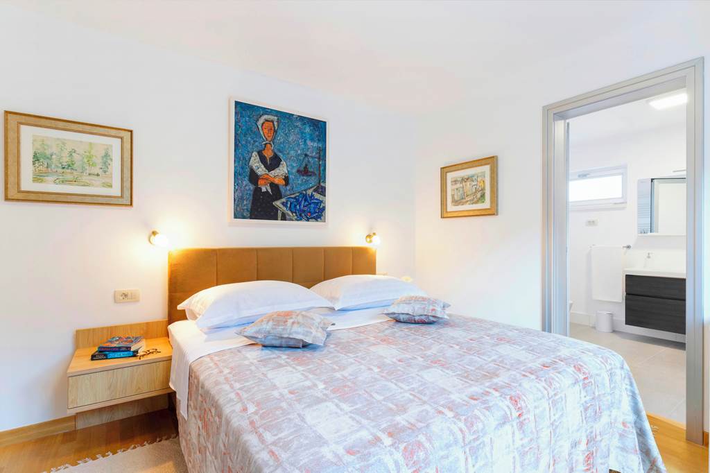 SPU_84772_Villa_Jure_1222_09.jpg