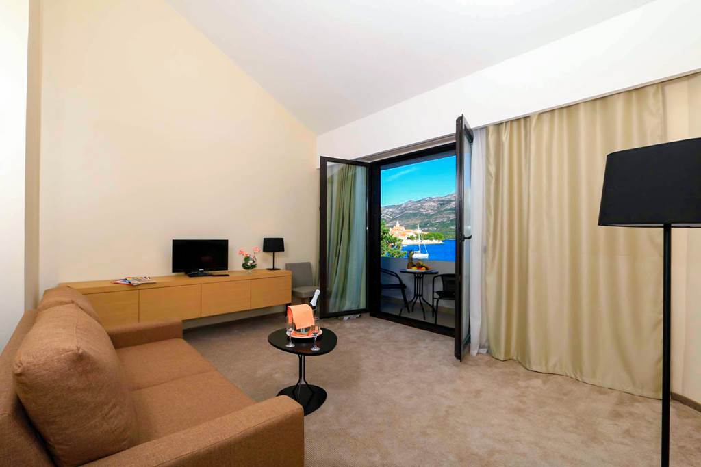 DBV_70341_Hotel_Liburna_0820_01.jpg