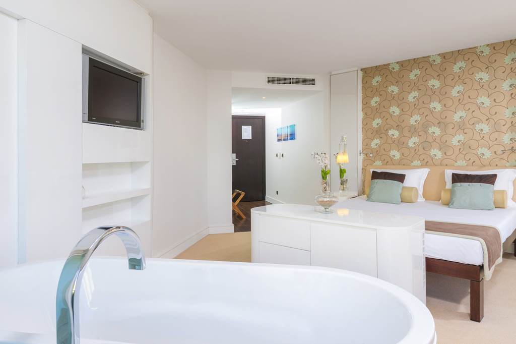 SPU_70985_Hotel_Amfora_Grand_Beach_Resort_0222_08.jpg