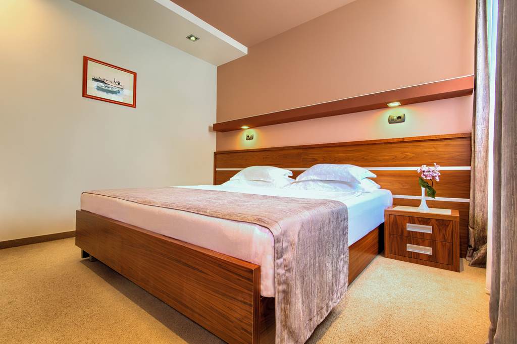 SPU_77001_Hotel_Plaza_Omis_0124_04.jpg