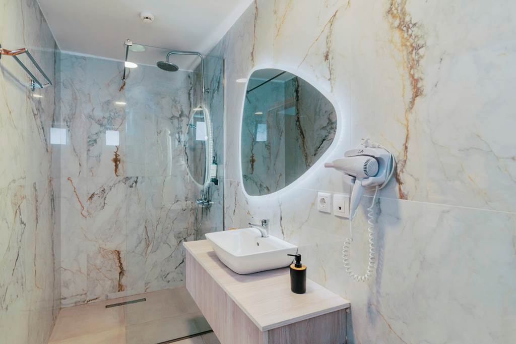 RHO_87301_Bamboo_Suites_Boutique_Hotel_0224_41.jpg