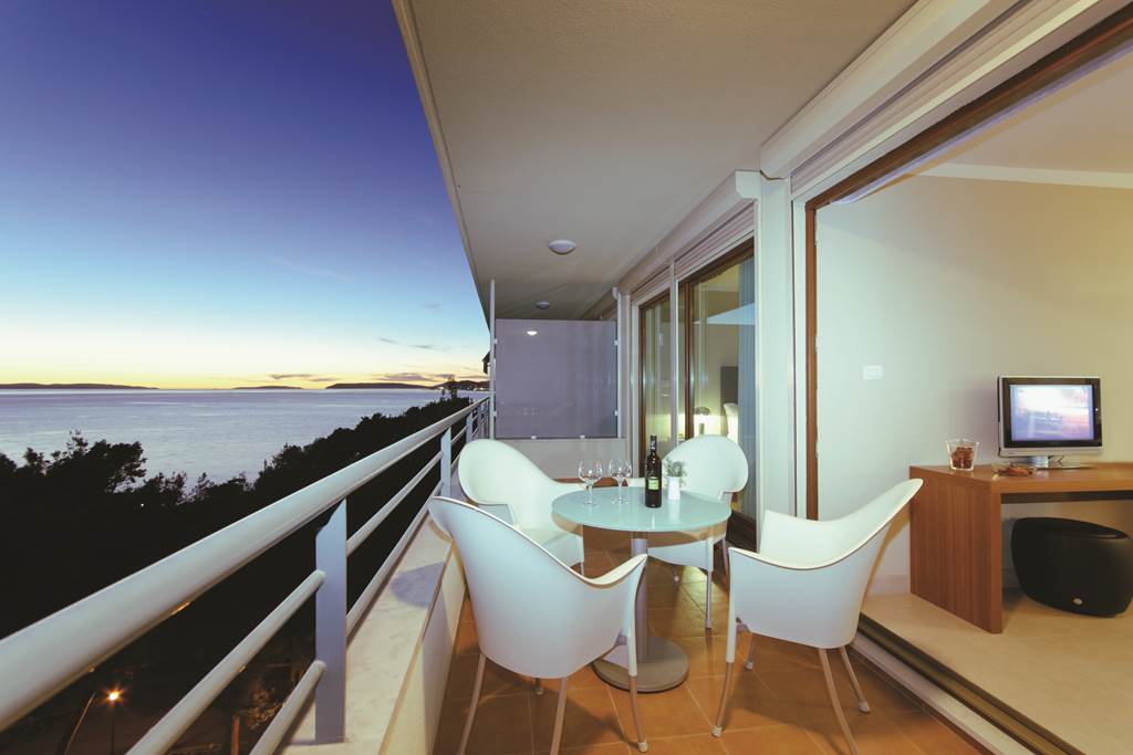 SPU_73625_The_Residence_1215_44.jpg