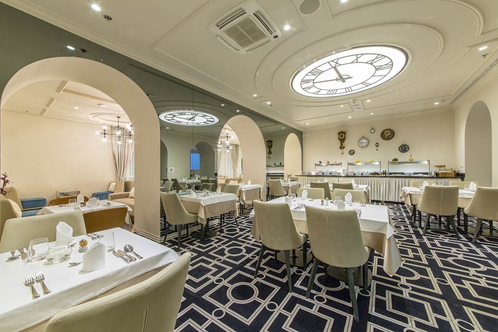 SPU_73745_Grand_Hotel_Slavia_0322_15.jpg