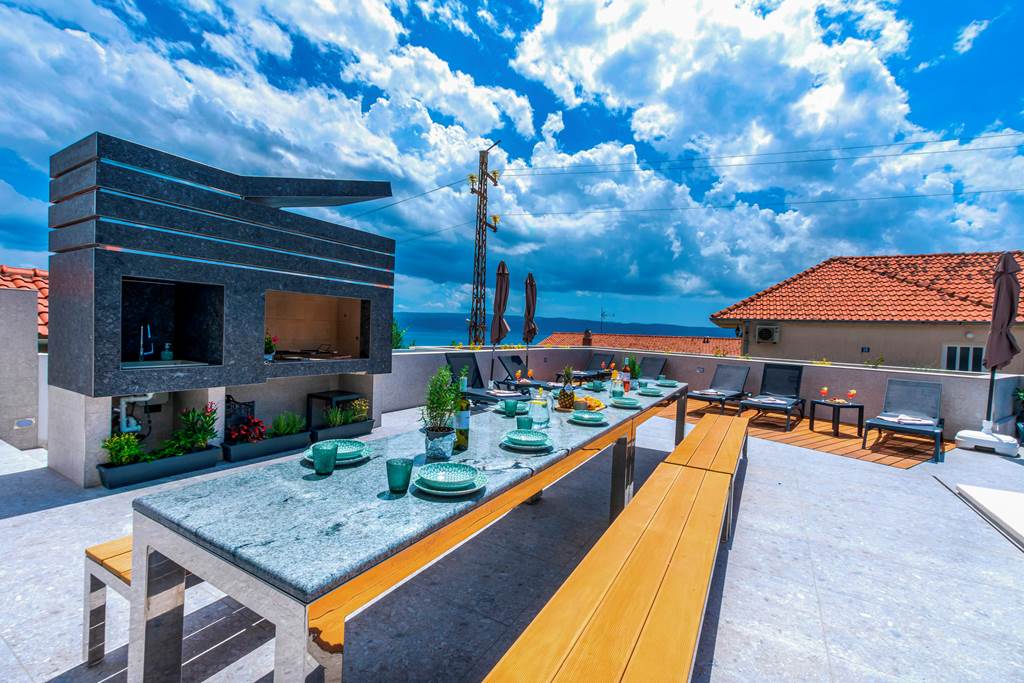 SPU_87843_Villa_Panorama_Perch_0724_09.jpg