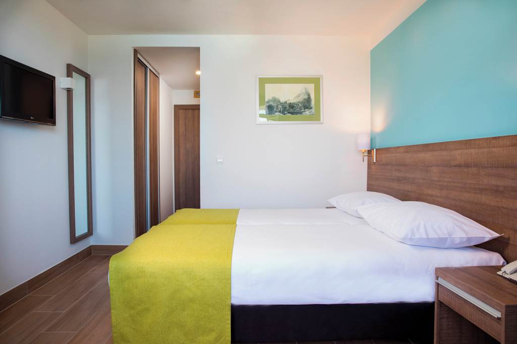 DBV_7728_Hotel_Astarea_0523_01.jpg
