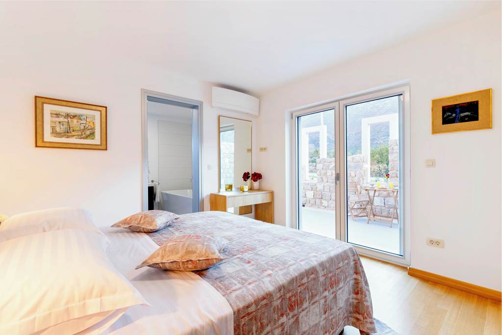 SPU_84772_Villa_Jure_1222_10.jpg