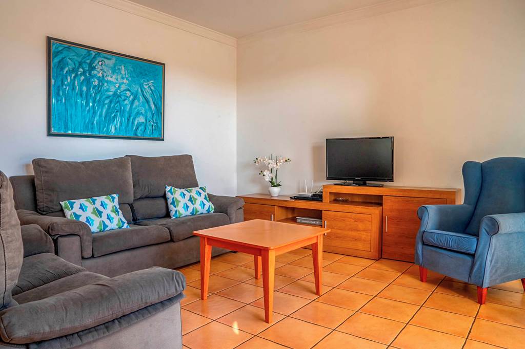 MAH_77316_Villas_Amarillas_1224_03.jpg