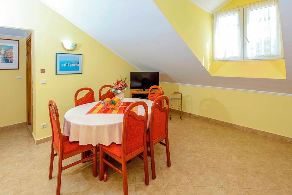 DBV_72793_Vila_Curic_0619_15.jpg