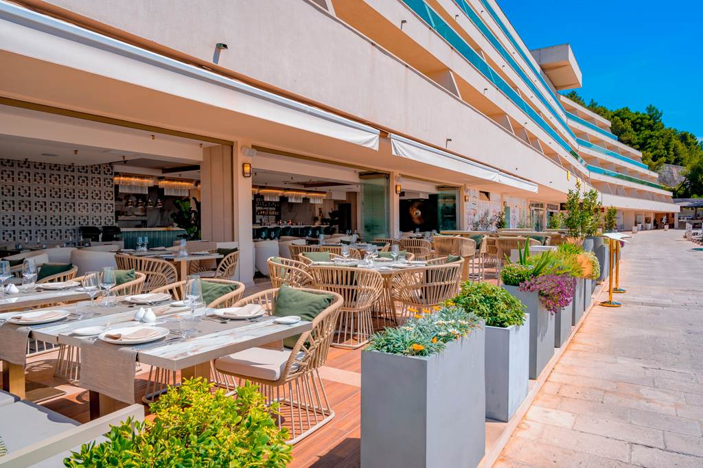 SPU_70494_Hotel_Le_Meridien_Lav_0423_01.jpg