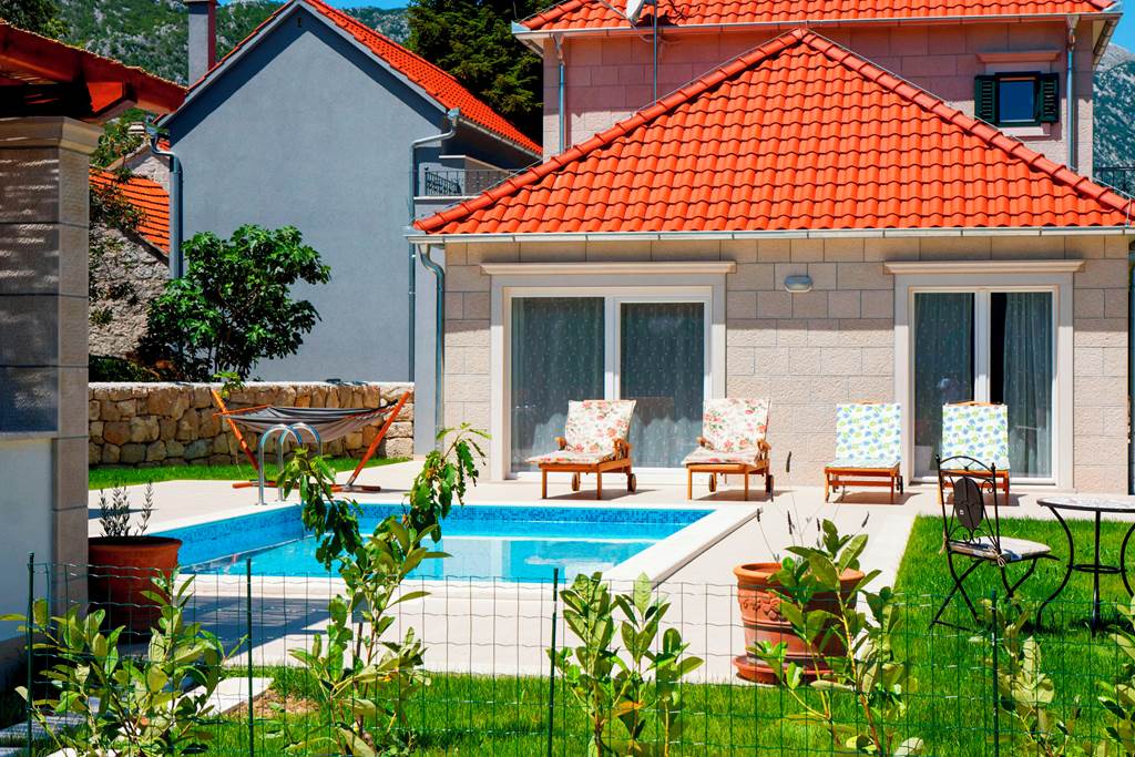 SPU_84774_Villa_Zupa_1222_05.jpg