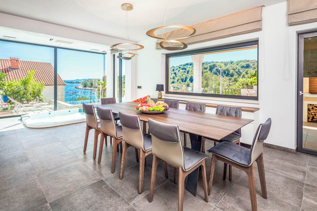 SPU_88756_Villa_Polished_Stone_0125_04.jpg