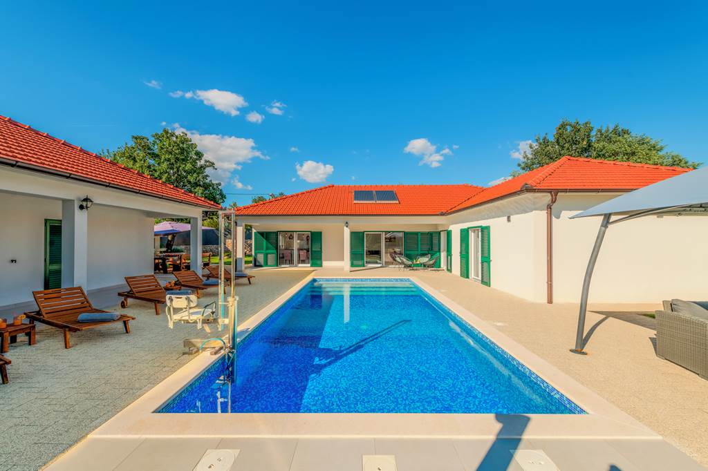 SPU_87842_Villa_Great_Escape_0924_17.jpg