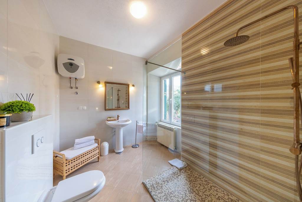 DBV_83497_Villa_Le_Jardin_0423_02.jpg