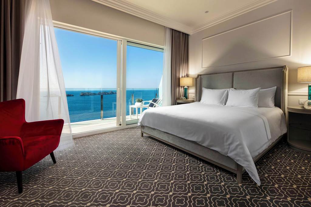 DBV_83441_Royal_Palm_Hotel_0824_01.jpg