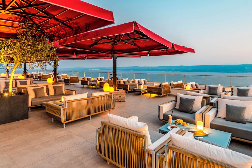 SPU_77000_Hotel_Plaza_Duce_1121_02.jpg