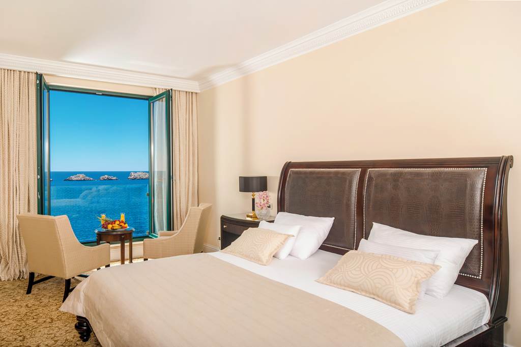 DBV_70864_Royal_Princess_Hotel_1220_01.jpg