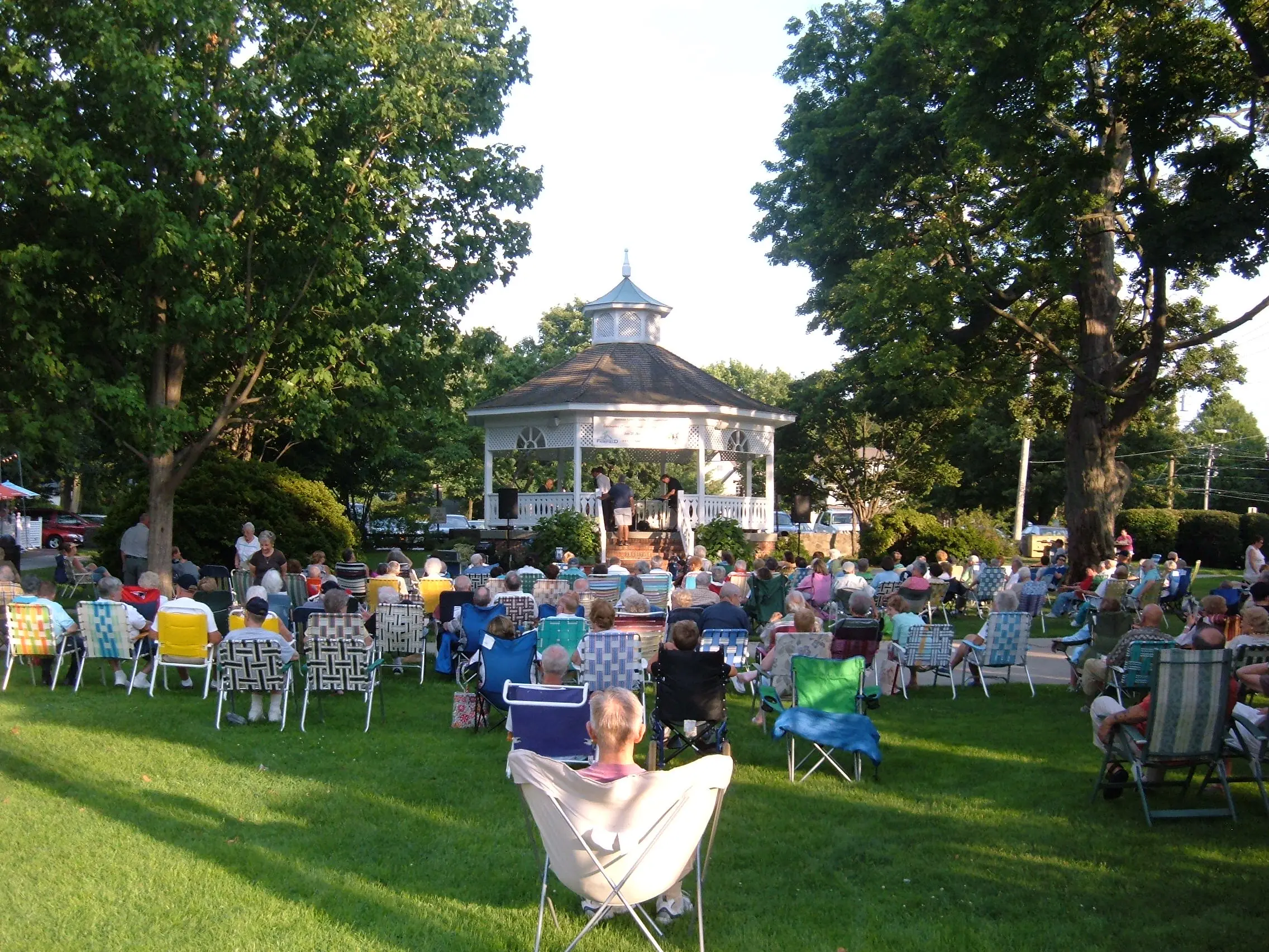 Fairfield: Summer Concert Series on Sherman Green