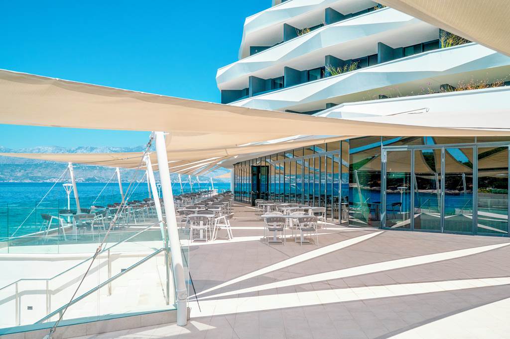 SPU_87177_Grand_Hotel_View_0124_22.jpg