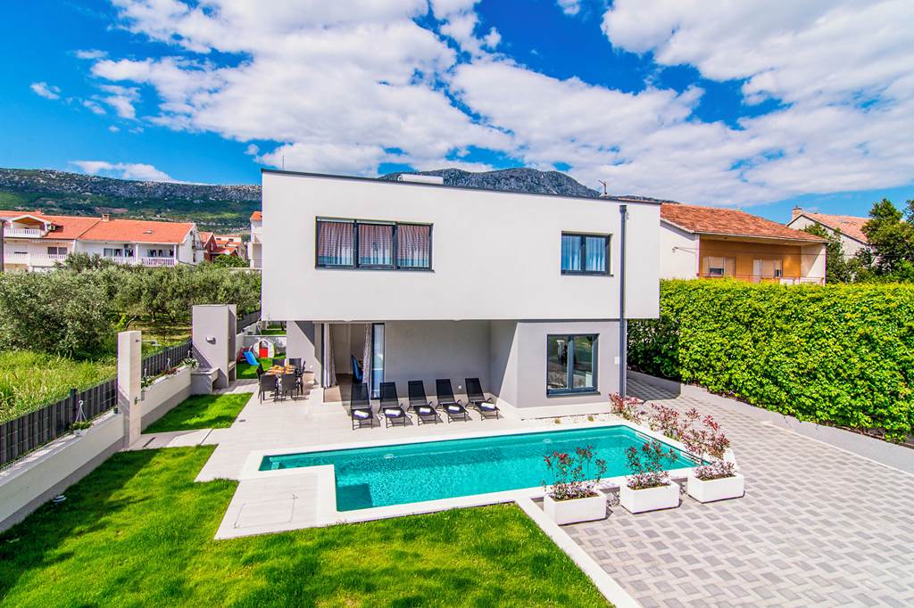 SPU_87526_Villa_Silver_Sky_II_0424_15.jpg
