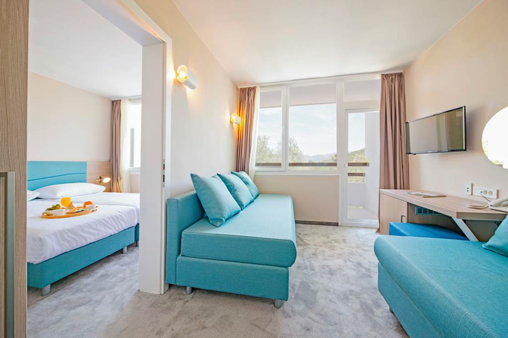 DBV_74727_Port_9_Hotel_0421_06.jpg