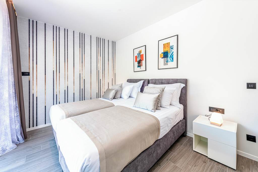 DBV_87940_Villa_Coastal_Bliss_0824_05.jpg